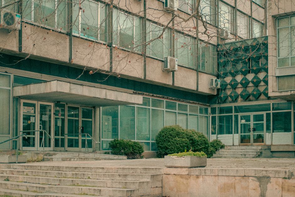 Streamlining Dental Practices in Bulgaria with AI Automation